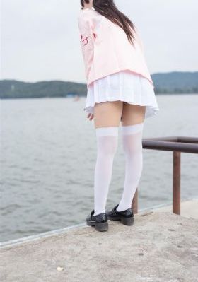 亚洲第一男人的_720超清在线观看