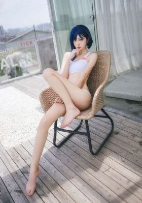 女朋友一碰就湿说明什么_HD高清完整版播放